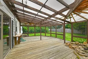 10 Linford Ln, Melville, NY 11747 - Photo 27