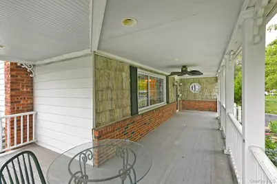 10 Linford Lane, Melville, NY 11747 - Photo 5