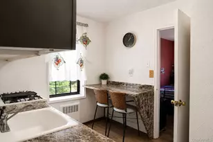 270 N Broadway, Yonkers, NY 10701 - Photo 15