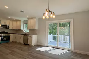 25 Walnut St, Coram, NY 11727 - Photo 5