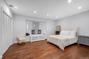 15 Parkwold Dr W, Valley Stream, NY 11580 - Photo 11