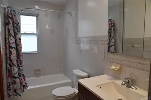 4126 Digney Ave, Bronx, NY 10466 - Photo 17