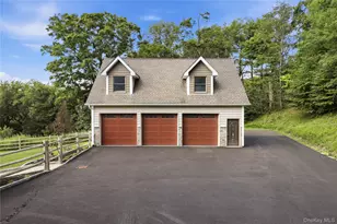 39 Julia Ct, Mahopac, NY 10541 - Photo 33