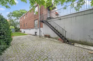 2745 Woodhull Ave, Bronx, NY 10469 - Photo 5