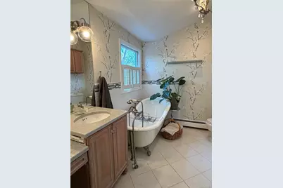 263 Charles Avenue, Massapequa Park, NY 11762 - Photo 37