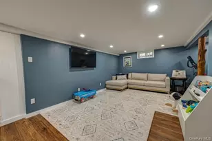 116 Railroad Ave, Saint James, NY 11780 - Photo 17