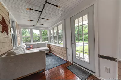 116 Railroad Avenue, Saint James, NY 11780 - Photo 3