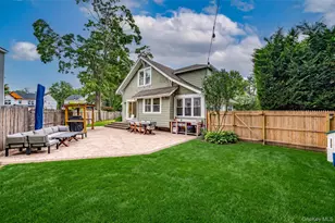 116 Railroad Ave, Saint James, NY 11780 - Photo 21