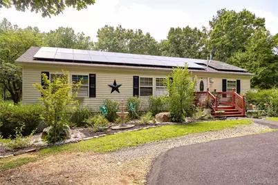 142 Mill Street, Wallkill, NY 12589 - Photo 3