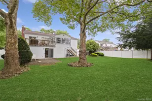 26 Dartmouth Dr, Deer Park, NY 11729 - Photo 25
