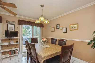 26 Dartmouth Drive, Deer Park, NY 11729 - Photo 7