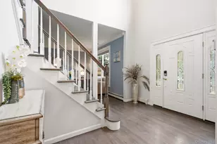 4 Patricks Way, Saint James, NY 11780 - Photo 9