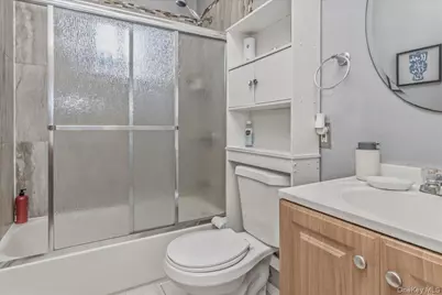 10752 Remington Street, Jamaica, NY 11435 - Photo 25
