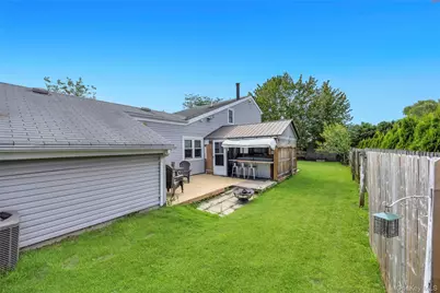 12 Handy Lane, Medford, NY 11763 - Photo 9