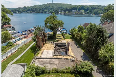 68 W Lake Boulevard, Mahopac, NY 10541 - Photo 5