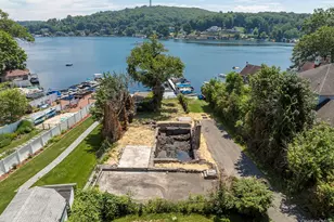68 W Lake Blvd, Mahopac, NY 10541 - Photo 5