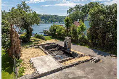 68 W Lake Boulevard, Mahopac, NY 10541 - Photo 7