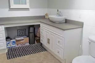 66-71 74th St, Middle Village, NY 11379 - Photo 19