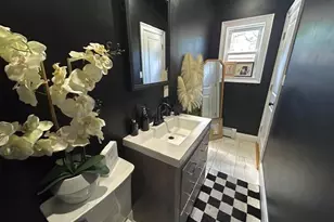 32 Morris Ave, Patchogue, NY 11772 - Photo 21