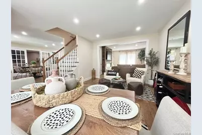 32 Morris Avenue, Patchogue, NY 11772 - Photo 9