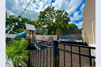 32 Morris Avenue, Patchogue, NY 11772 - Photo 35