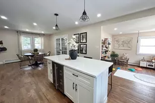 32 Morris Ave, Patchogue, NY 11772 - Photo 3