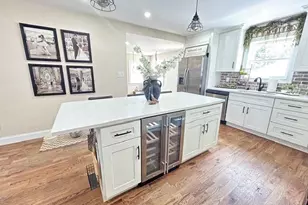 32 Morris Ave, Patchogue, NY 11772 - Photo 3