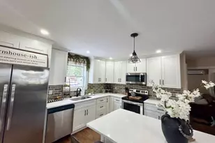 32 Morris Ave, Patchogue, NY 11772 - Photo 5