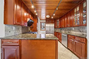 166-04 22nd Ave, Whitestone, NY 11357 - Photo 9