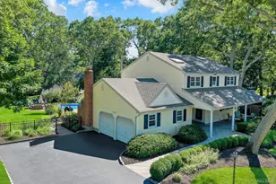 24 Fox Rd, East Setauket, NY 11733 - Photo 3