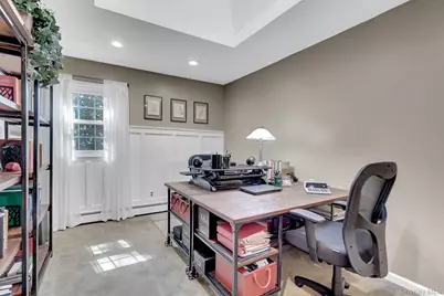 24 Fox Road, East Setauket, NY 11733 - Photo 31