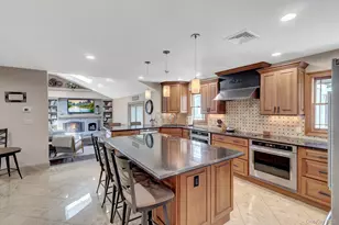 24 Fox Rd, East Setauket, NY 11733 - Photo 9