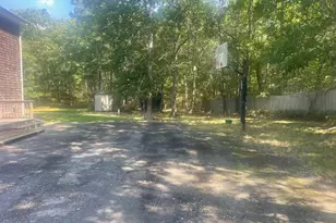 484 N Magee St, Southampton, NY 11968 - Photo 9