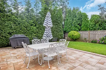 65 Colonial Drive, Farmingdale, NY 11735 - Photo 27