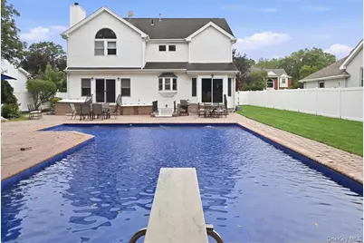 7 Laurel Lane, Old Westbury, NY 11568 - Photo 45