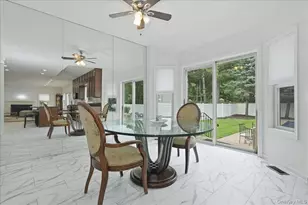 7 Laurel Ln, Old Westbury, NY 11568 - Photo 13
