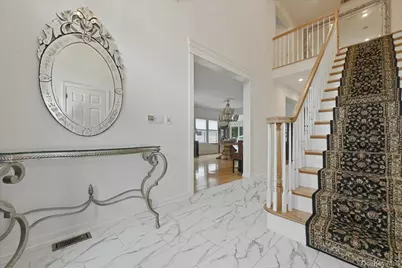 7 Laurel Lane, Old Westbury, NY 11568 - Photo 5