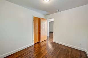 26 Valleywood Rd, Commack, NY 11725 - Photo 11