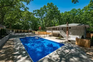 26 Valleywood Rd, Commack, NY 11725 - Photo 23
