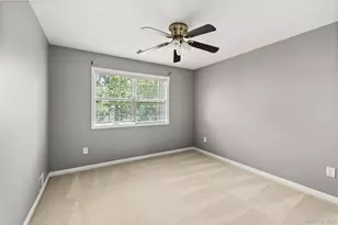 54 Meadow Pond Cir, Miller Place, NY 11764 - Photo 13