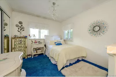 6 Geoffrey Lane, Hewlett, NY 11557 - Photo 13