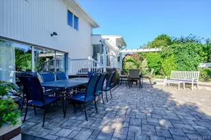 6 Geoffrey Ln, Hewlett, NY 11557 - Photo 21