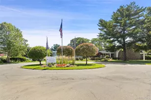 39 Sussex Dr, Yorktown Heights, NY 10598 - Photo 33
