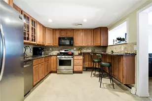 50 E Pine St, Long Beach, NY 11561 - Photo 3