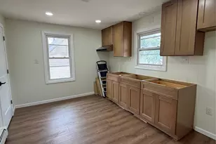 40 S Corona Ave, Valley Stream, NY 11580 - Photo 7