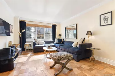 153 E 57th Street #10D, New York, NY 10022 - Photo 5