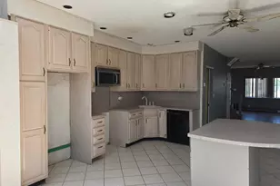 39 Kent Rd, Island Park, NY 11558 - Photo 3