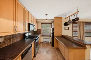 6291 Broadway, Bronx, NY 10471 - Photo 7