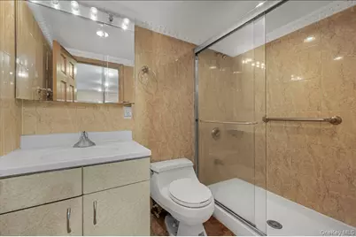 125 Sterling Road, Elmont, NY 11003 - Photo 17