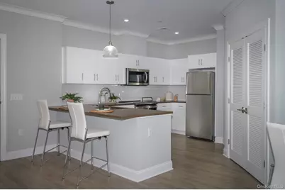 75 E Hoffman Avenue #4064, Lindenhurst, NY 11757 - Photo 9